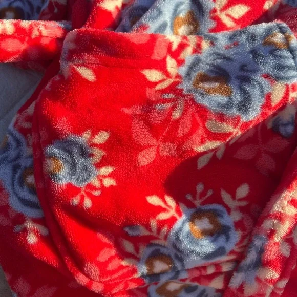 Matilda Jane Breakfast in Bed Fluffy Red/Blue Floral Robe Size Large - Picture 3 of 5